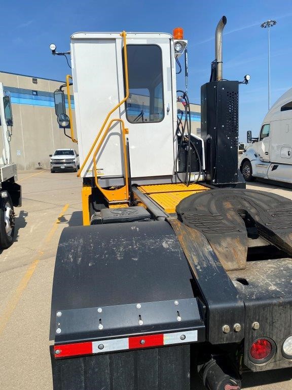 2016 AUTOCAR XSPOTTER 9029974840 2016 AUTOCAR XSPOTTER 9029974840