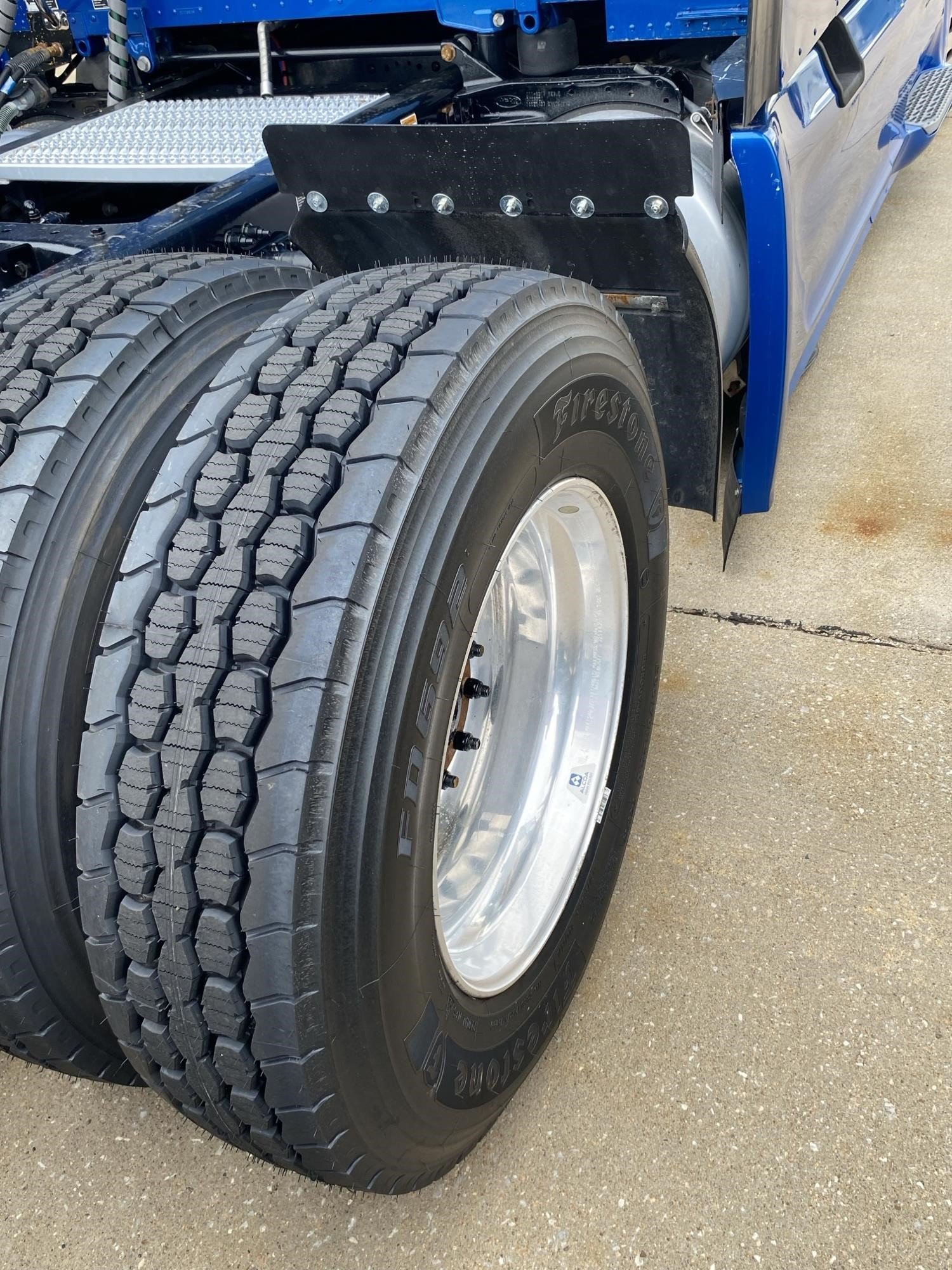 2022 PETERBILT 579 10005221490 2022 PETERBILT 579 10005221490