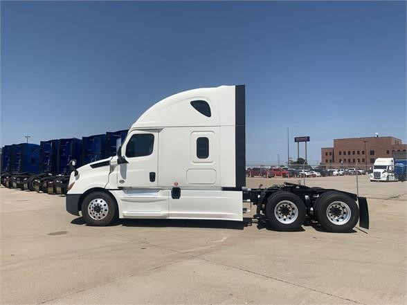 2023 FREIGHTLINER CASCADIA 126 8044760753 2023 FREIGHTLINER CASCADIA 126 8044760753