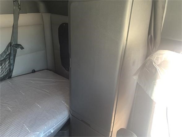 2023 FREIGHTLINER CASCADIA 126 8044760762 2023 FREIGHTLINER CASCADIA 126 8044760762