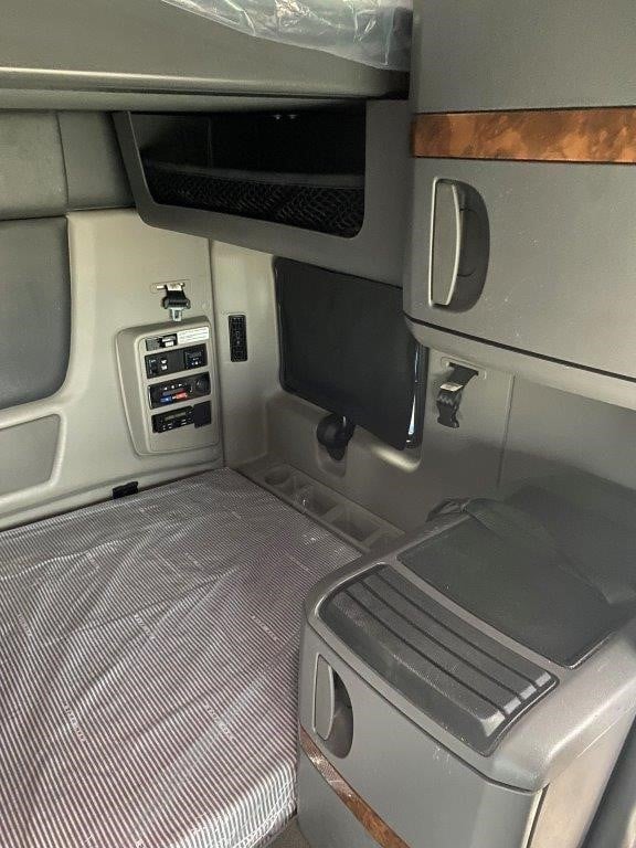 2022 INTERNATIONAL LT 9002316227 2022 INTERNATIONAL LT 9002316227