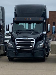 2021 FREIGHTLINER CASCADIA 126 10016586014