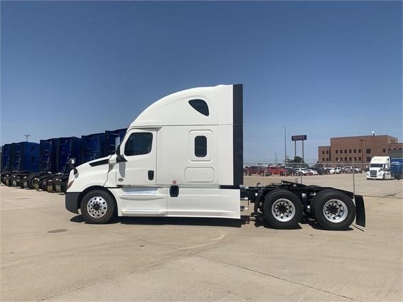 2023 FREIGHTLINER CASCADIA 126 8044760753 2023 FREIGHTLINER CASCADIA 126 8044760753