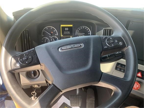 2022 FREIGHTLINER CASCADIA 126 8044761076 2022 FREIGHTLINER CASCADIA 126 8044761076