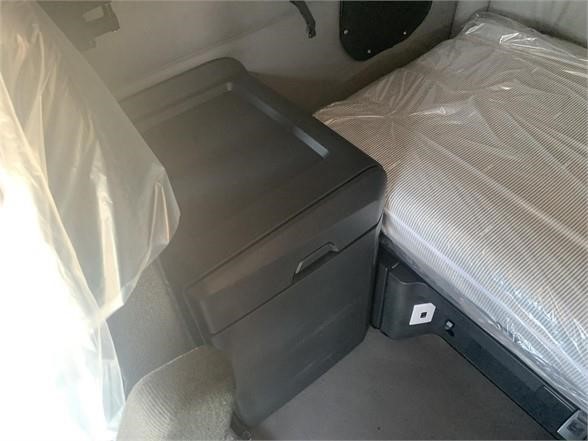 2022 FREIGHTLINER CASCADIA 126 8044761082 2022 FREIGHTLINER CASCADIA 126 8044761082