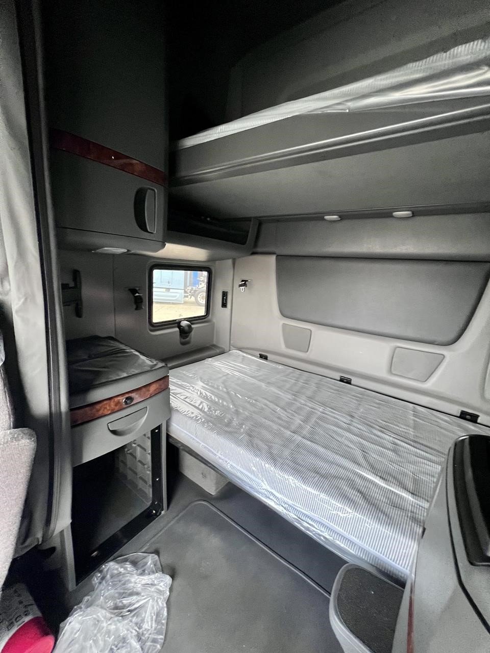 2023 INTERNATIONAL LT 10025046533 2023 INTERNATIONAL LT 10025046533