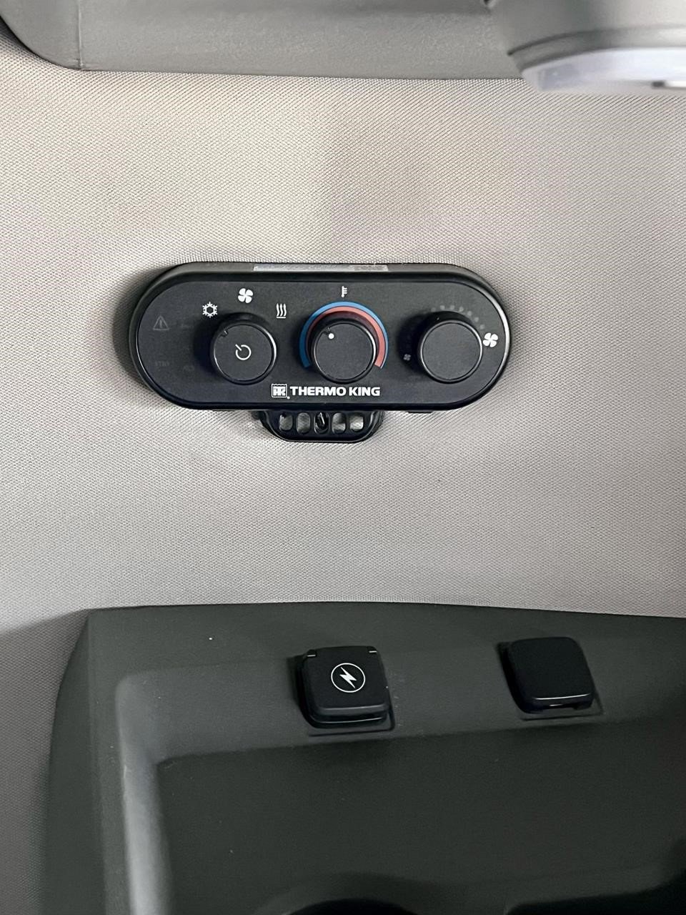 2022 VOLVO VNL64T760 10025324895 2022 VOLVO VNL64T760 10025324895