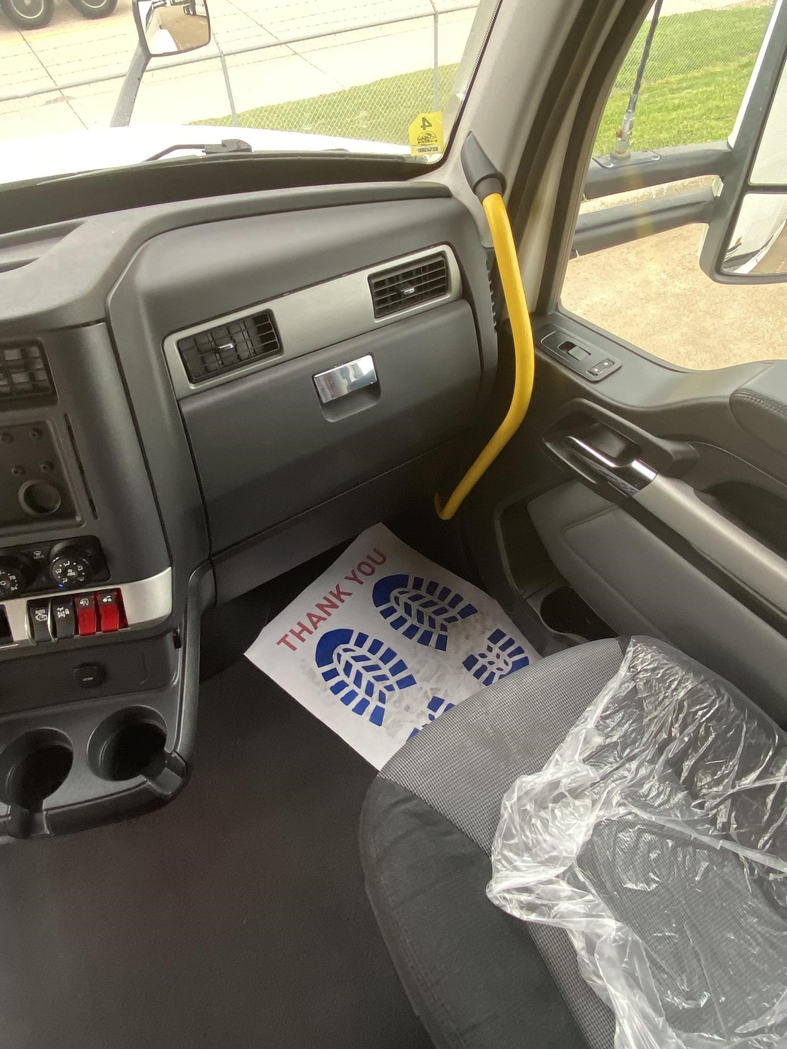 2024 KENWORTH T680 10005359243 2024 KENWORTH T680 10005359243