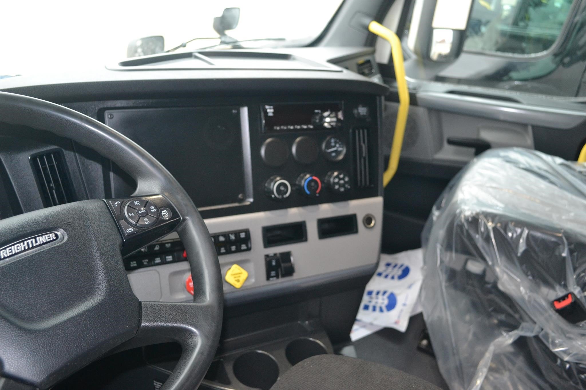 2022 FREIGHTLINER CASCADIA 116 10025554052 2022 FREIGHTLINER CASCADIA 116 10025554052