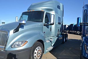 2023 INTERNATIONAL LT 10025864858