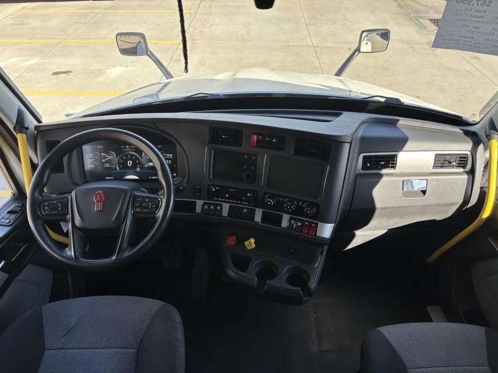 2021 KENWORTH T680 - image 6 of 6
