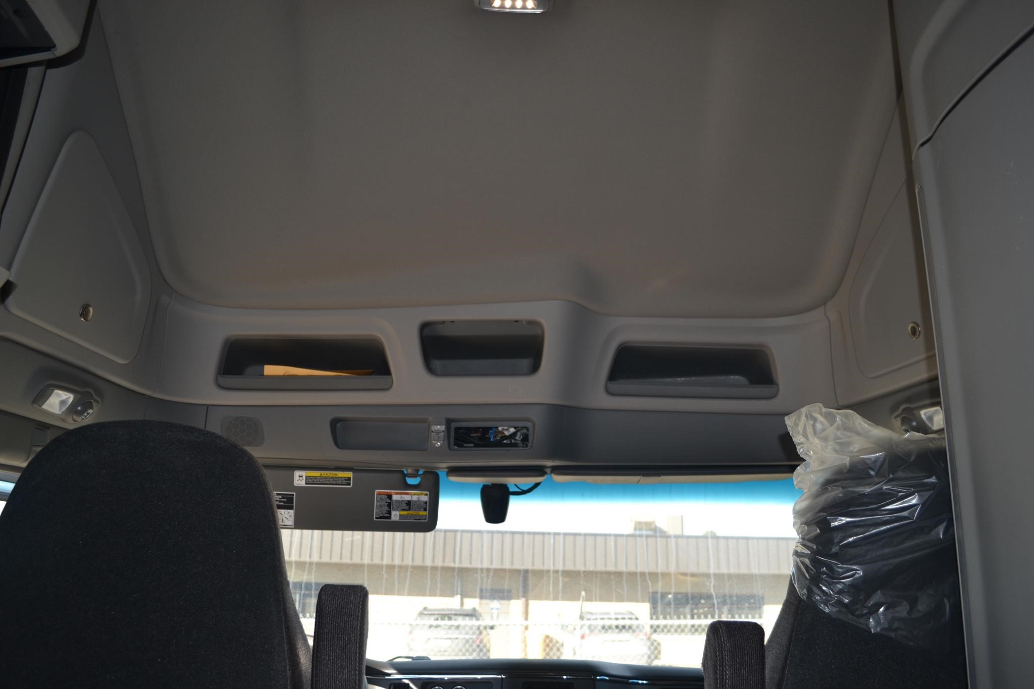 2022 PETERBILT 579 10026043582 2022 PETERBILT 579 10026043582