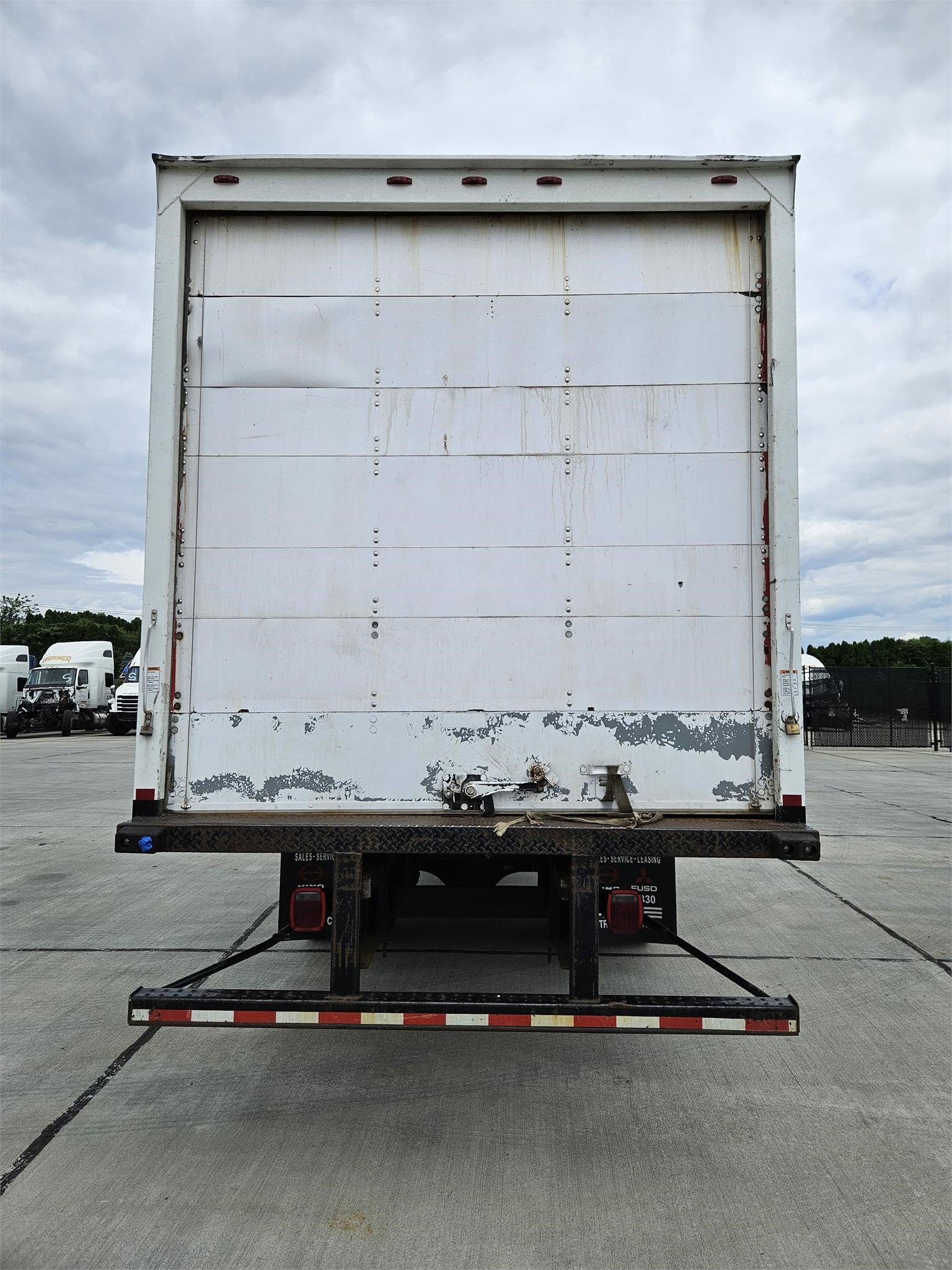 2020 HINO 268A 2020 HINO 268A - image 6 of 6