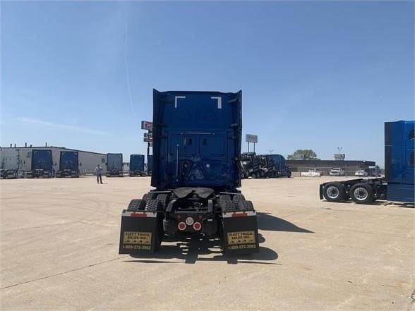 2022 FREIGHTLINER CASCADIA 126 10025853072 2022 FREIGHTLINER CASCADIA 126 10025853072