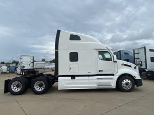 2022 PETERBILT 579 11005354195