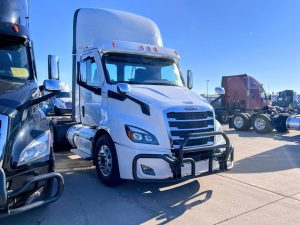 2023 FREIGHTLINER CASCADIA 116 11007332449